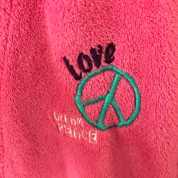 Pink Fluffy Robe - Picture 3 of 4